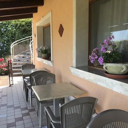 La Scogliera Bed & Breakfast Fontane Bianche